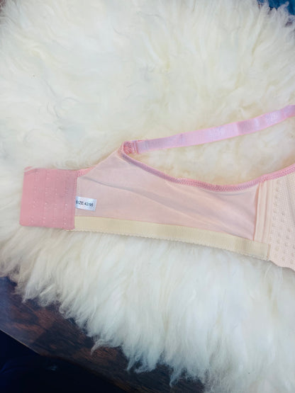 Truekind® Imported Seamless Floral Front Button Padded Pattern Bra🎁
